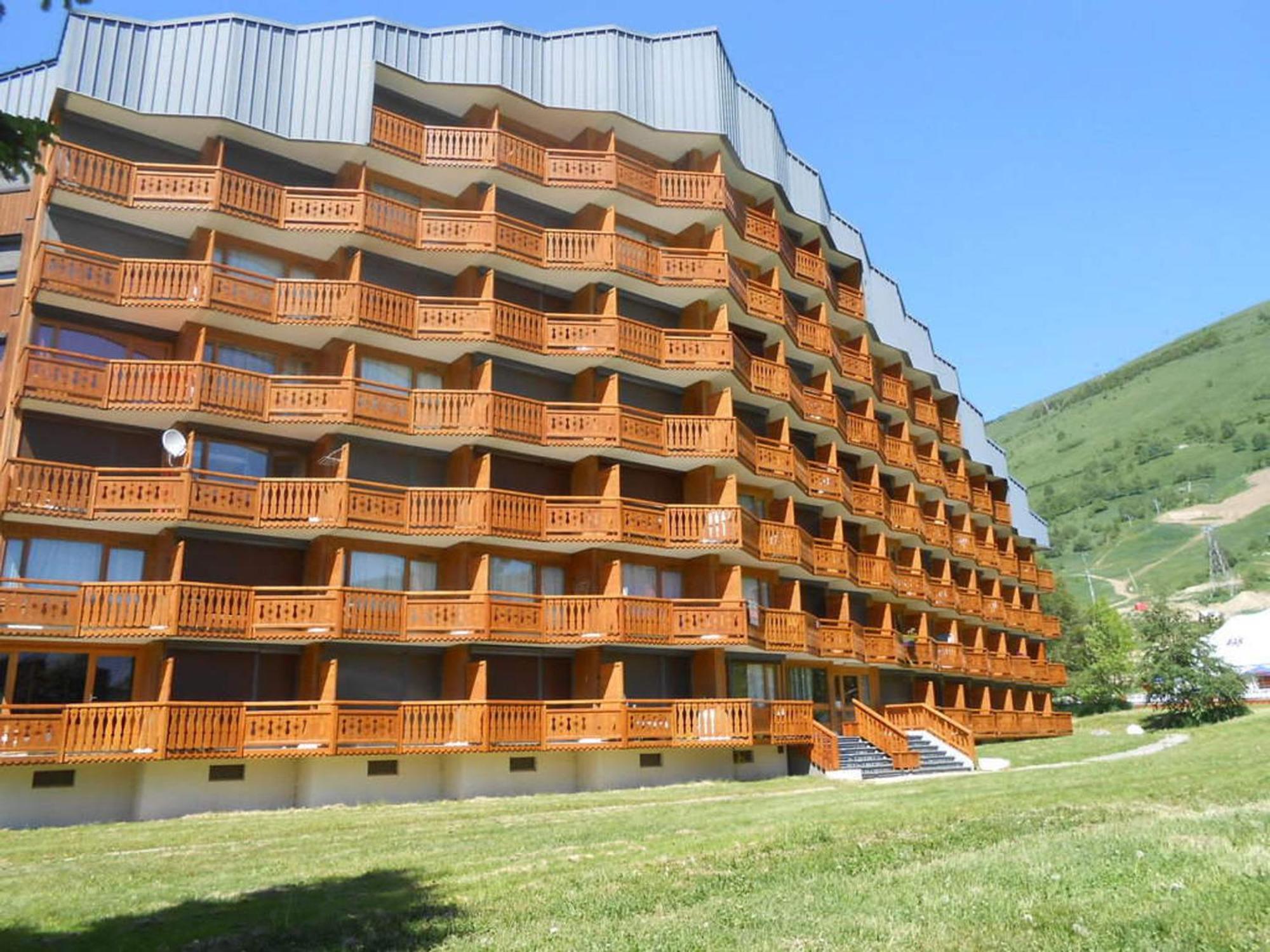 Studette Renovee Pour 2 Au Pied Des Pistes, Centre Les Deux Alpes - Fr-1-516-134 Apartment Exterior photo